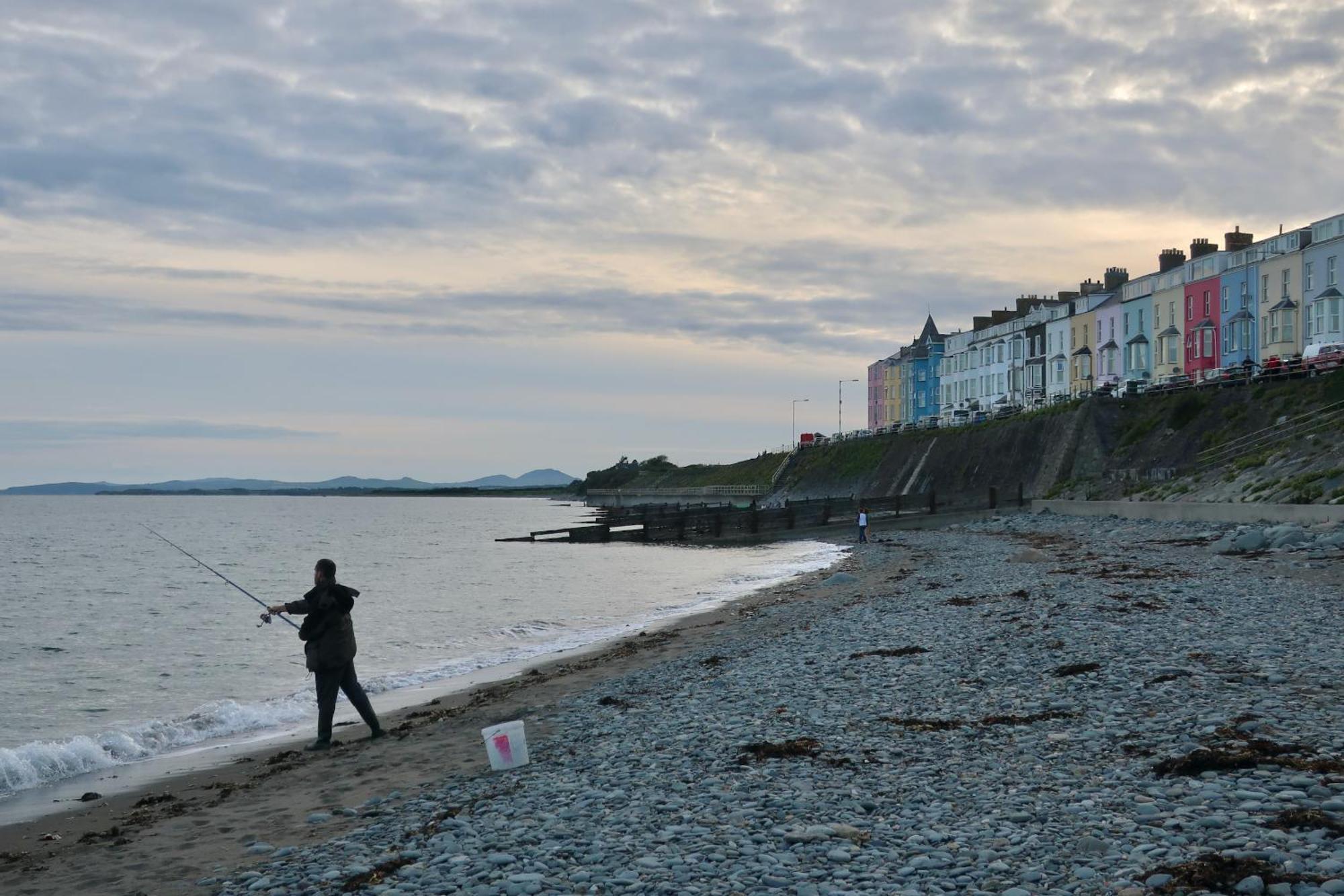 Glan Y Mor, Sleeps 20, 8 Bedrooms, 8 Bathrooms, Seafront, Criccieth Exterior foto